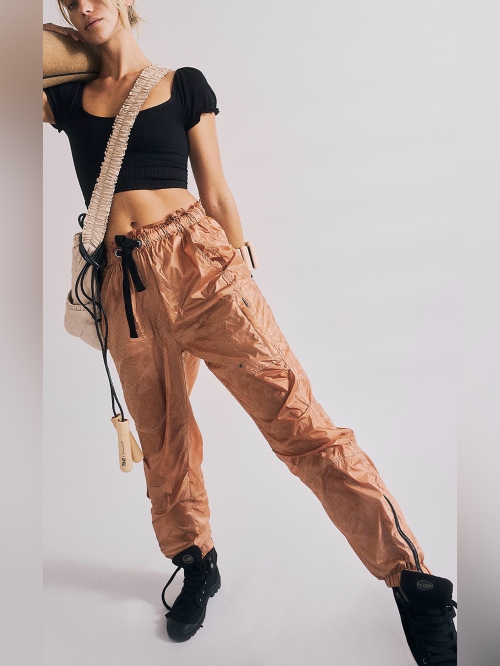 FP MOVEMENT :: JOGGERS